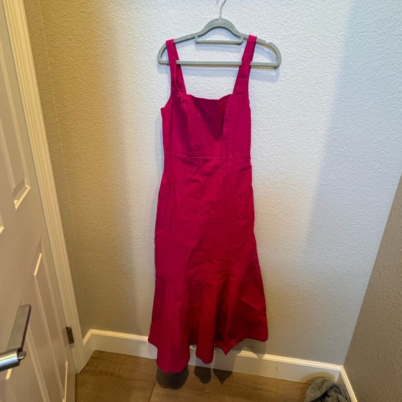 The Ariana Square-Neck Asemetrical Ruffle Hem Dress - Picture 10 of 11